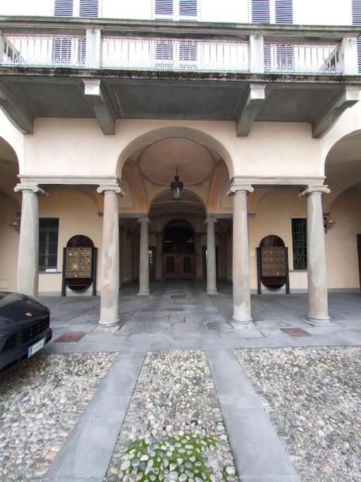 Residenza In Palazzo Storico Nel Cuore Di Bérgamo Exterior foto